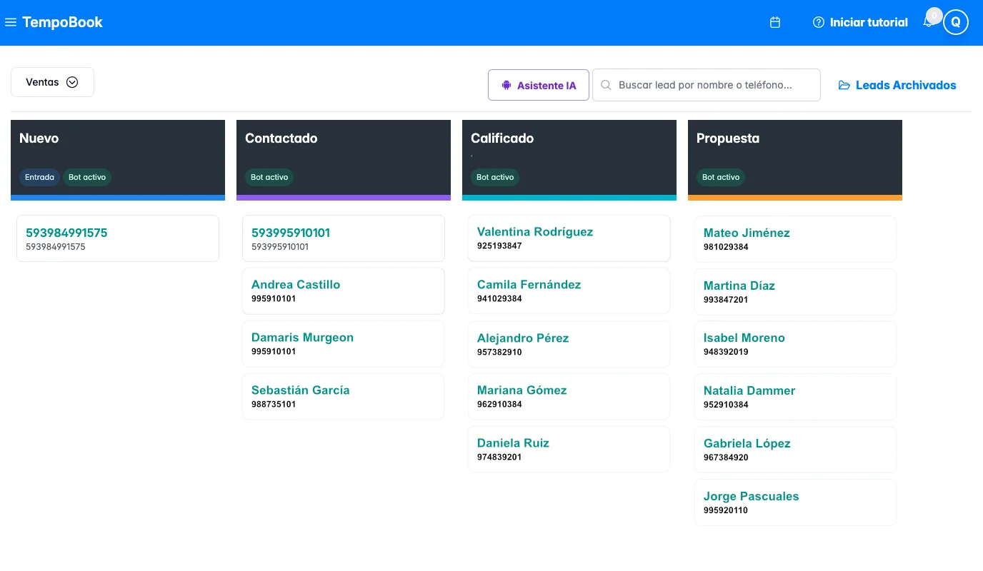 Vista del pipeline Kanban de TempoBook con leads organizados por etapas de venta